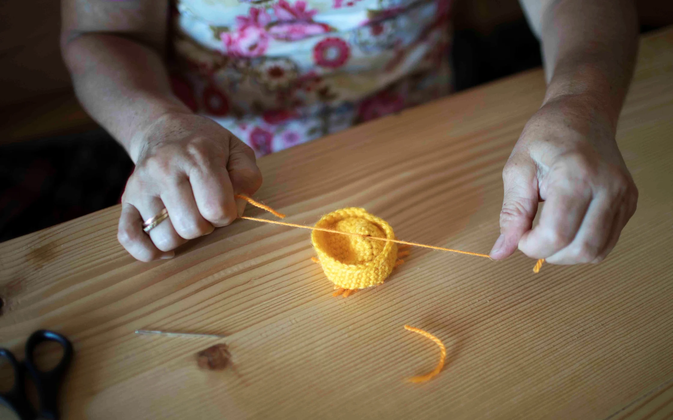 Schritt 5 Eiermtzen_Mathilde Wieserarminhuber_2017 5hp.jpg